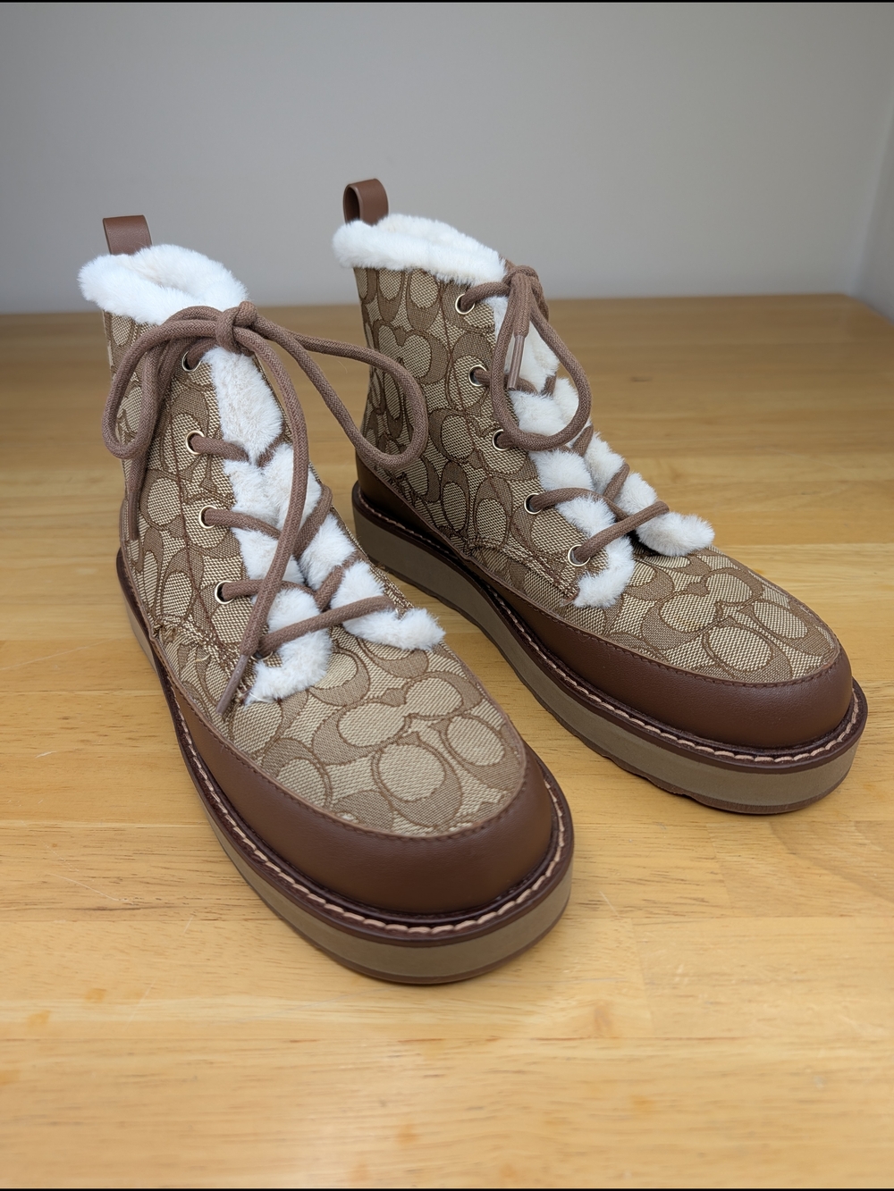 Coach Imani Signature Jacquard Canvas Shearling-Lined Ankle Boots Brown Size 9.5 - Picture 2 of 16